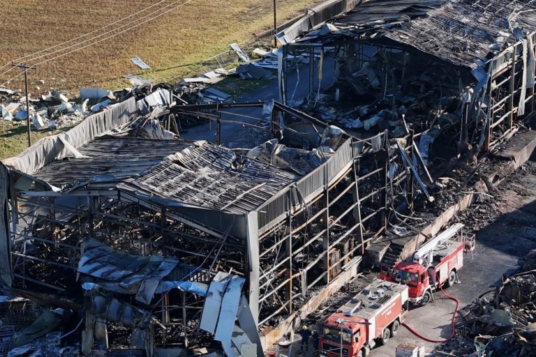 Εντοπίστηκε η ρωγμή που οδήγησε στη φονική έκρηξη στο εργοστάσιο Βιολάντα – Η φωτογραφία-κλειδί