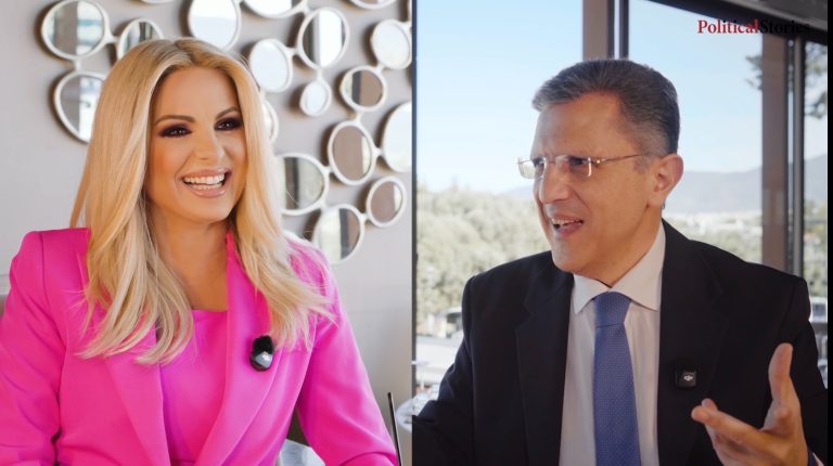 Ο Γιώργος Αυτιάς στην πρεμιέρα των «Political Stories» με τη Μάγδα Τσέγκου (Video)