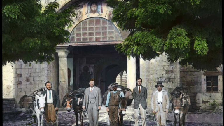 «Άγιον Όρος και Μετέωρα 1929»: Έκθεση φωτογραφίας στη Φλόριντα