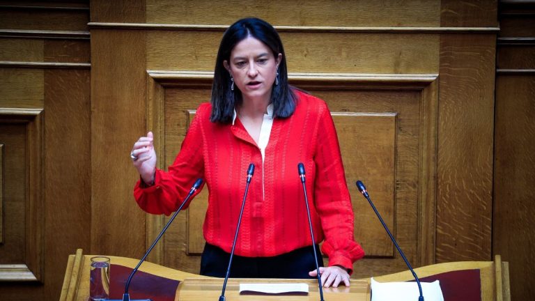 Κεραμέως για Συλλογικές Συμβάσεις: «Εμείς ψηφίζουμε ΝΑΙ. Εσείς τι θα ψηφίσετε;»