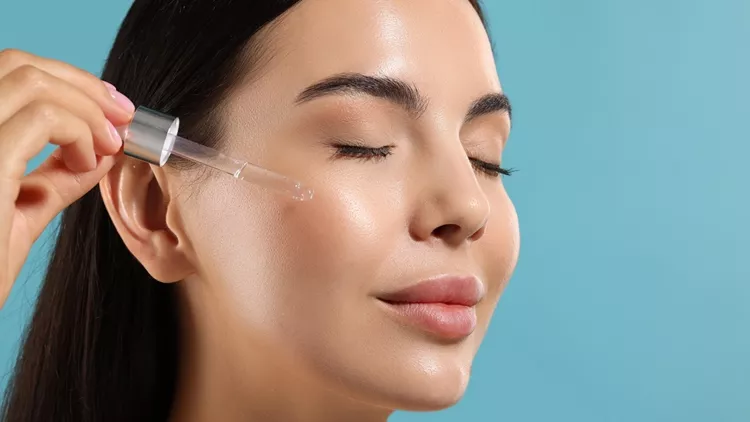 Skin Boosters: Eνέσιμη επανάσταση-Τι πρέπει να γνωρίζετε πριν την θεραπεία