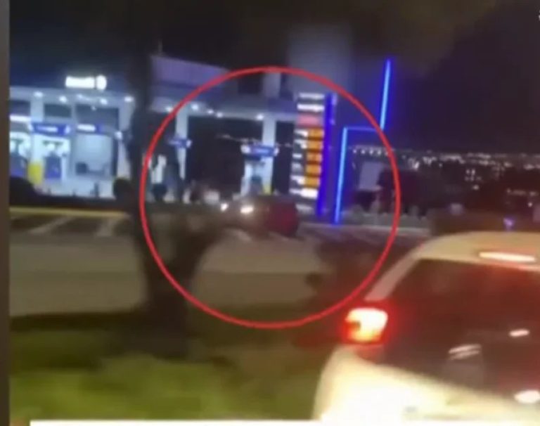 Δείτε τον οδηγό που πήγαινε με την όπισθεν στη ΛΕΑ της λεωφόρου Σχιστού, γιατί ήθελε να αποφύγει την κίνηση
