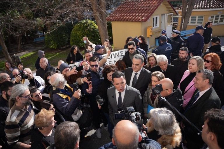 Μετά τη Νίκαια και στην Μυτιλήνη επεισοδιακή… υποδοχή για τον ‘Αδωνι Γεωργιάδη (VIDEO)