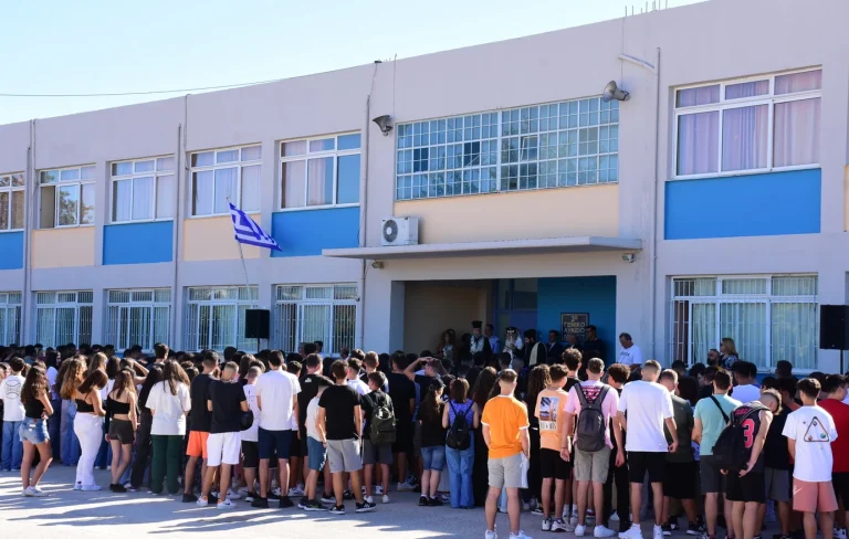 Εθνικό Απολυτήριο από το 2027‑28: Δεν καταργούνται οι Πανελλαδικές, τι αλλάζει