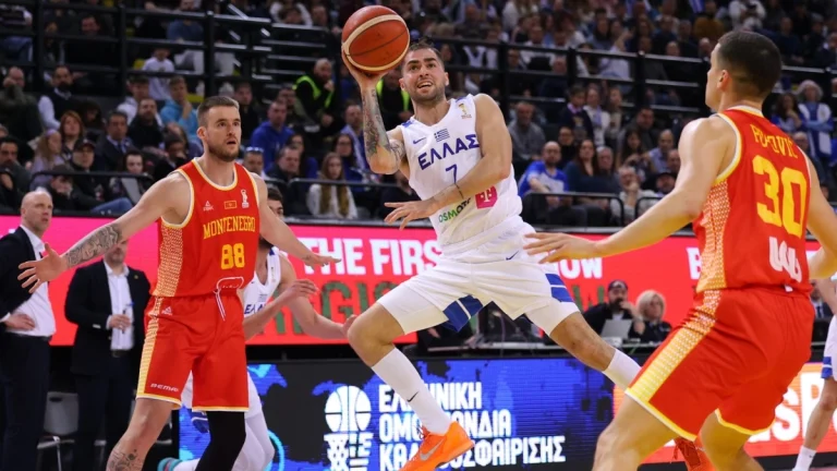 Μαυροβούνιο – Ελλάδα 65-79: Μυθικός Τολιόπουλος οδήγησε την Εθνική στην κορυφή