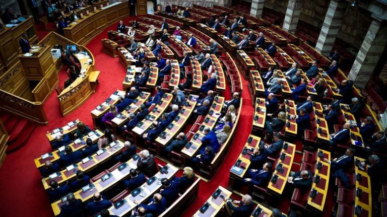 Συλλογικές Συμβάσεις Εργασίας: ξεκινά αύριο η συζήτηση της Εθνικής Κοινωνικής Συμφωνίας στην Βουλή