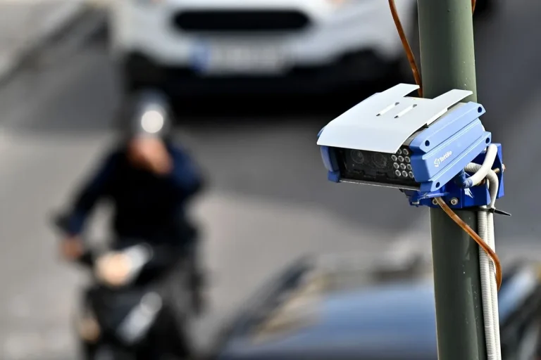 Νέες AI κάμερες: Σε ποιους δρόμους τοποθετήκε το «μάτι» της Τροχαίας