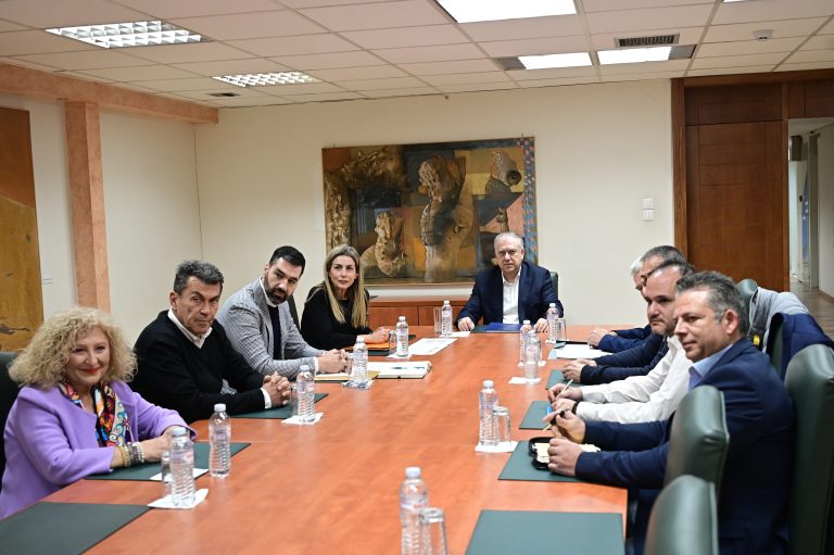Tάκης Θεοδωρικάκος: Συμφωνία με βενζινοπώλες-Στοπ στο ενδεχόμενο απεργίας