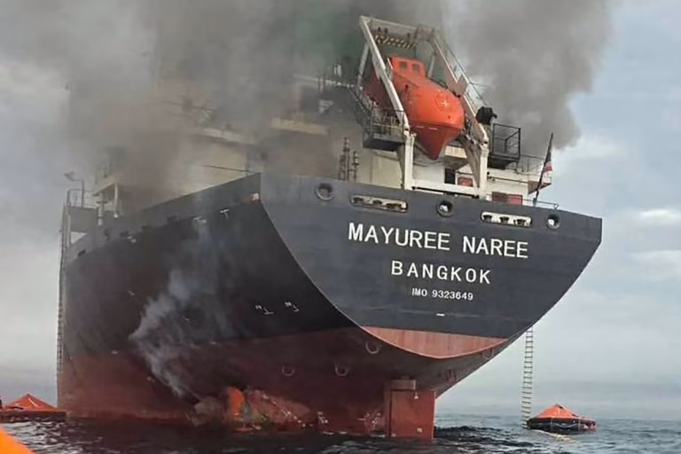 Ταϊλάνδη: Ναυτική επιχείρηση διάσωσης για φορτηγό πλοίο στα Στενά του Ορμούζ