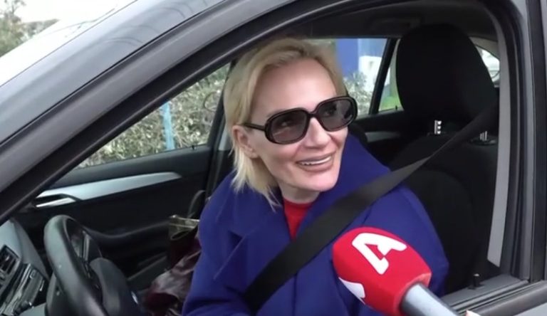 Έλενα Χριστοπούλου: «Έτσι είπε η Παλαιτσάκη;»-Τι απάντησε η μάνατζερ (Video)