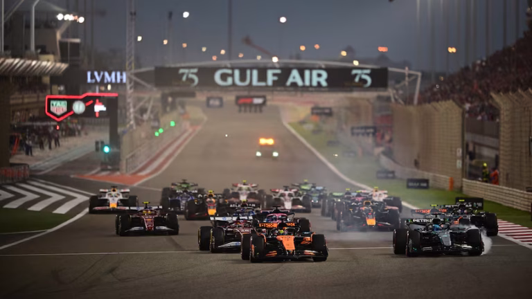 Formula 1: «Κόκκινη σημαία» λόγω πολέμου στα Γκραν Πρι σε Μπαχρέιν και Σαουδική Αραβία