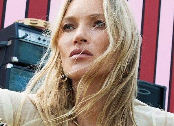 Κέιτ Μος: Οργισμένη αντίδραση στο Παρίσι «Μην μ΄ αγγίζεις» ούρλιαξε-Τι συνέβη (Video)