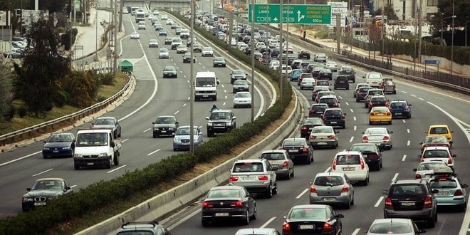 Ομαλή η επιστροφή των εκδρομέων του Αγίου Πνεύματος – Πάνω από 62.000 οχήματα επέστρεψαν στην Αττική
