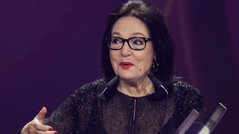 Νάνα Μούσχουρη: «Μαρινέλλα μου, δε θα χαθείς ποτέ από τις ζωές μας»