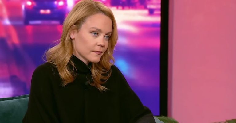 Λένα Παπαληγούρα: «Ήθελα να αποχαιρετήσω τον πατέρα μου, όχι τον πολιτικό» (Video)