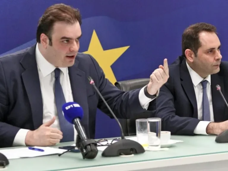 Στα… Στενά της ελληνικής οικονομίας: Η φιλοσοφία των μέτρων και το μήνυμα Πιερρακάκη