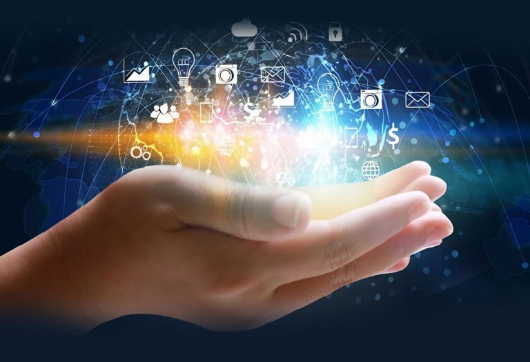 Αφιέρωμα της Political στην Εταιρική Κοινωνική Ευθύνη: Το κοινωνικό αποτύπωμα των επιχειρήσεων