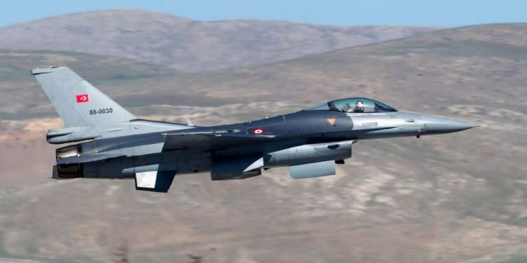 Το βιολί τους οι Τούρκοι: Μπαράζ παραβιάσεων στο Αιγαίο από επτά αεροσκάφη