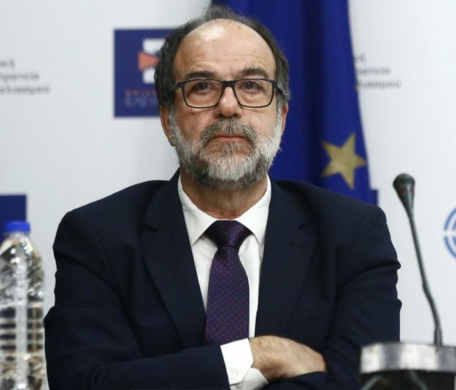 ΕΟΔΥ: Καταγγελία για ξυλοδαρμό πίσω από την ομαδική παραίτηση του Επιστημονικού Συμβουλίου;