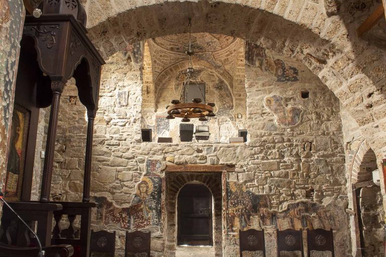 ΥΠΠΟ: «Πράσινο» φως για τη συντήρηση του τρίμετρου Αγίου Γεωργίου Ομορφοκκλησιάς στην Καστοριά (Photo)