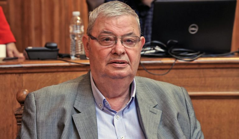 Χαστούκι μεγατόνων στον Καχριμάνη: Ξεκινά το ξήλωμα του καθεστώτος αυθαιρεσίας του περιφερειάρχη
