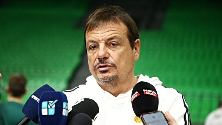 Αταμάν: «Πρόωρο Final 4 για εμάς τα παιχνίδια με Μπαρτσελόνα και Βαλένθια για τα play-offs της Euroleague»