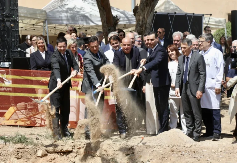 “Αττικόν”: Στόχος να λειτουργήσουν σε 18 μήνες τα νέα κτήρια Παθολογικής Κλινικής – Η δωρεά από το Ίδρυμα Σταύρος Νιάρχος