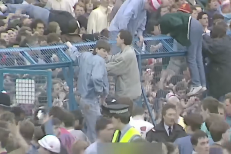 Σαν σήμερα 15 Απριλίου – Η τραγωδία του Χίλσμπορο: Τα φονικά λάθη που οδήγησαν στους 96 νεκρούς