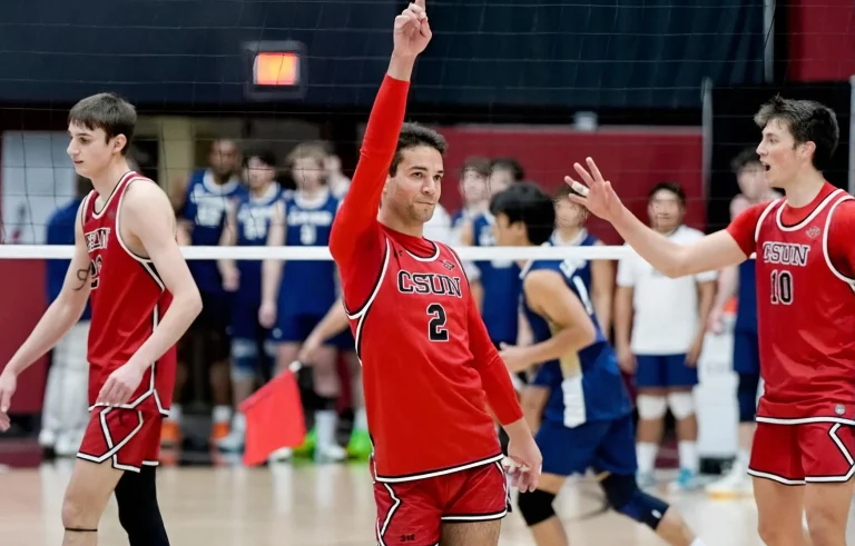 Jordan Lucas: Δεν παίζει απλά βόλεϊ κάνει… slay στο γήπεδο και γίνεται viral (video)