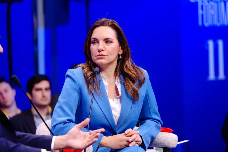 Δεν ανησυχεί η Όλγα Κεφαλογιάννη για τον τουρισμό