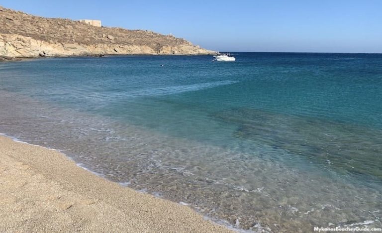 Το παράδοξο της Μυκόνου:  Προσφορά ρεκόρ, €487.000 για 500 τ.μ. παραλίας, στην ηλεκτρονική δημοπρασία