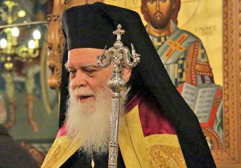 Μητροπολίτης Θερμοπυλών Ιωάννης στην «Political»:  Το φανερό… Κρυφό Σχολειό και η κατάνυξη της Μεγάλης Εβδομάδας στη Μονή Πεντέλης