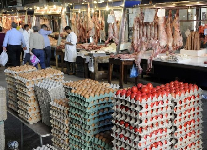 Στο «κόκκινο» η κίνηση στα καταστήματα – Εντατικοί έλεγχοι και οι τιμές στα… ύψη