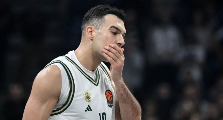 Παναθηναϊκός: Δραματική εξέλιξη με Σλούκα – εκτός της σειράς με Βαλένθια