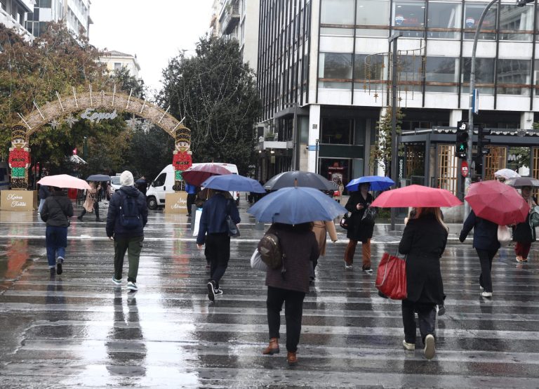 Καιρός: Έρχεται νέο κύμα κακοκαιρίας – Πού και πότε θα βρέξει (video)