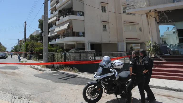 Ηλιούπολη: Συγκλονίζει ο καθηγητής των κοριτσιών για τις τελευταίες στιγμές του μαζί τους (video)