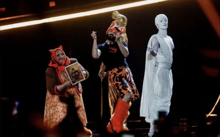 Eurovision 2026 – Akylas: Δώστε το στέμμα στον Βαλκάνιο Βασιλιά – το internet μίλησε (Video)
