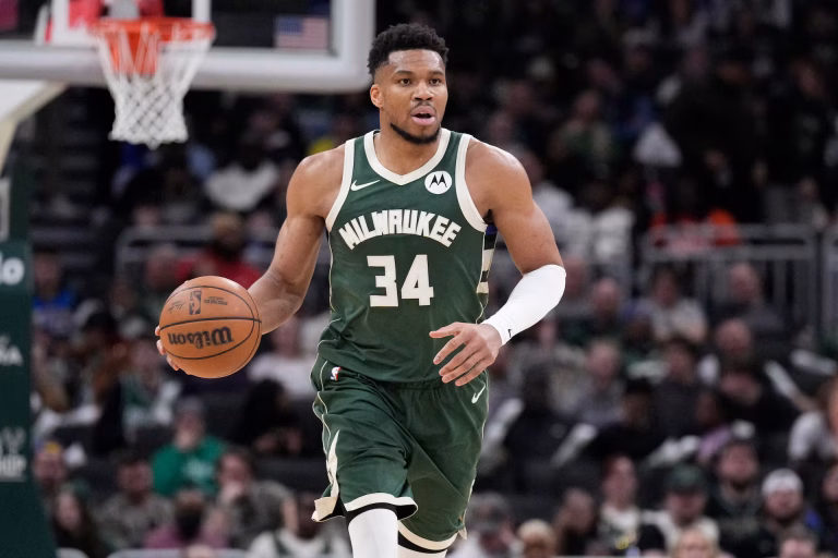 Τέλος στην έρευνα του NBA για τον Αντετοκούνμπο και τους Μπακς