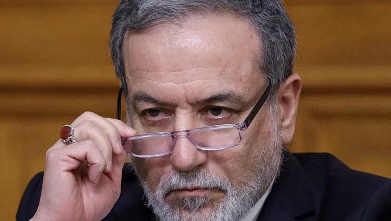 Αραγτσί: «Το πραγματικό κόστος του πολέμου είναι τετραπλάσιο – Οι ΗΠΑ πληρώνουν το ρίσκο του Νετανιάχου»