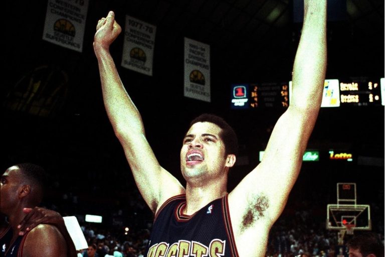 Από τη δόξα του NBA στον πάτο του ωκεανού: Η ανεξήγητη εξαφάνιση του Μπάισον Ντέλε