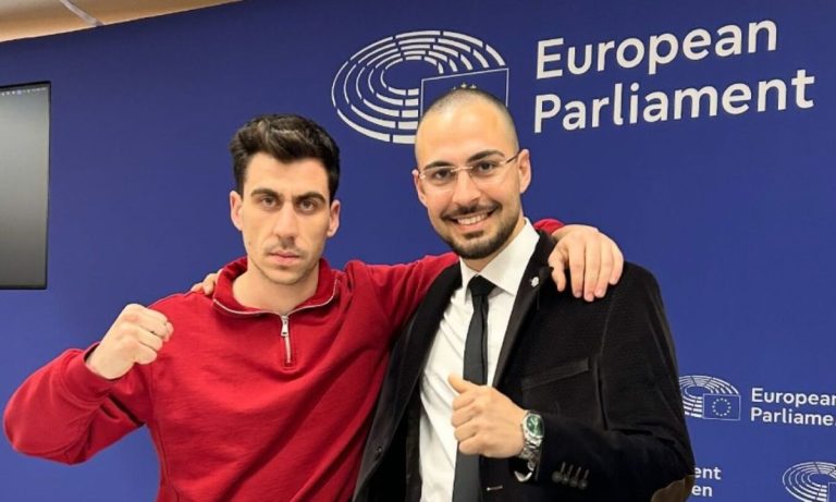 Κύπρος: 280 ψήφοι και ένας creator στη Βουλή – Από τα stories στα νομοσχέδια (Video)