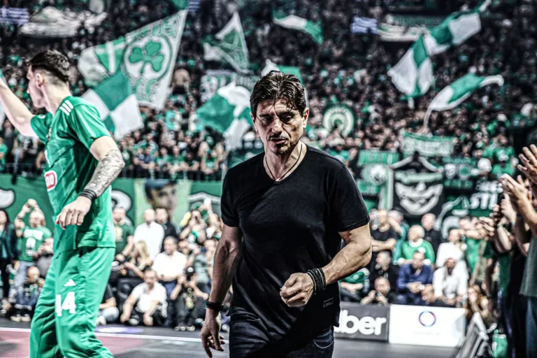 Δημήτρης Γιαννακόπουλος: «Μπαίνω στο Game 5» – Παρών στη Ροΐγκ Αρένα για τον Παναθηναϊκό