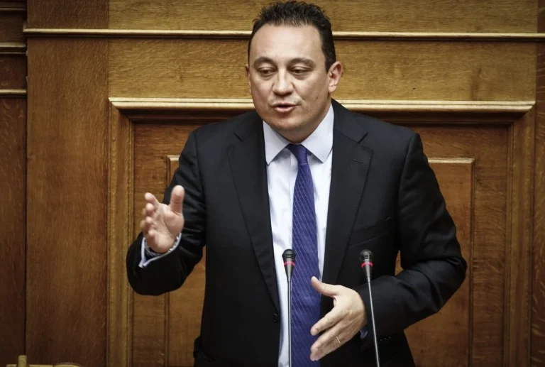 Στόχος η αναβάθμιση όσο το δυνατόν περισσότερων σχολείων