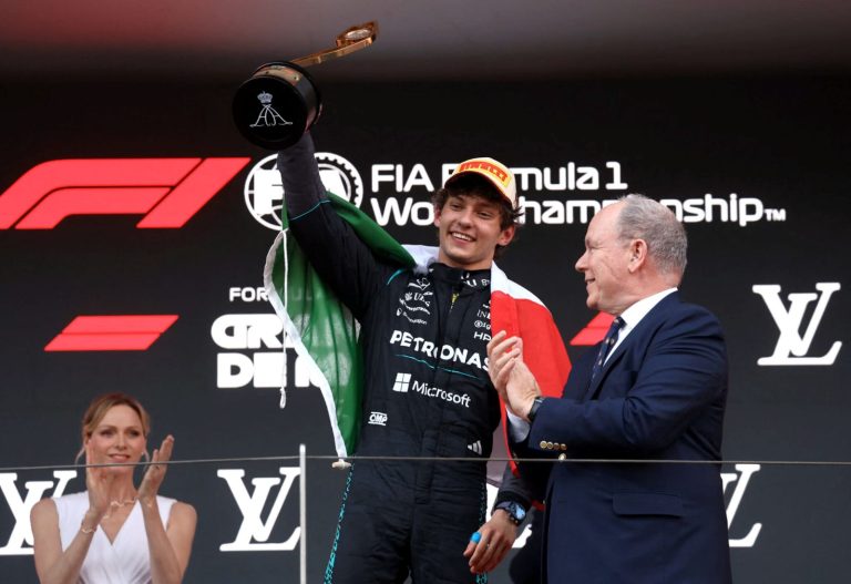 Formula 1: Δεν έχει αντίπαλο ο Antonelli – Kυρίαρχος στο Μονακό (photo+video)