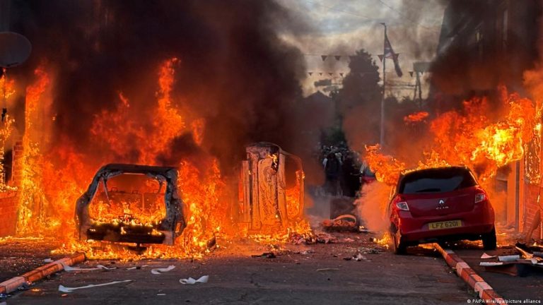 Μπέλφαστ: Μήνυμα κατά της βίας στους μετανάστες από την οικογένεια του 44χρονου θύματος