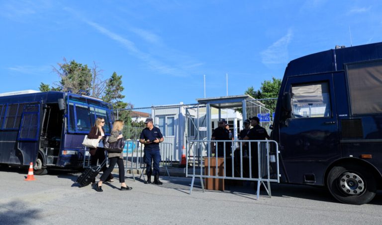 Δίκη για τα Τέμπη: Συνεχίζεται η αντιπαράθεση για την εισαγγελική πρόταση – Τι είπε ο πατέρας της Μάρθης