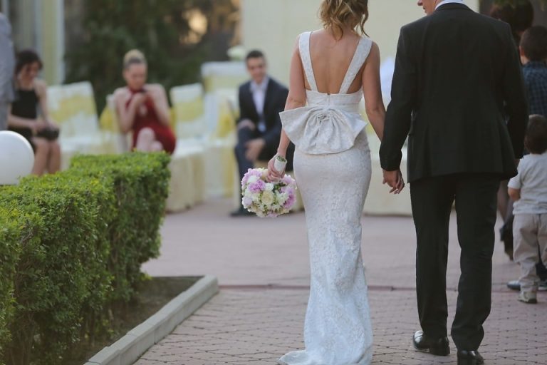 «Έσκασε» τώρα: Γάμος υπερπαραγωγή για πρώην σύζυγο παρουσιάστριας του ΣΚ (Photo)