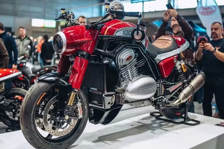 Jawa 1000 Sport Cruiser: Η συλλεκτική ρετρό μοτοσυκλέτα των 113 ίππων που κοστίζει 62.000 ευρώ