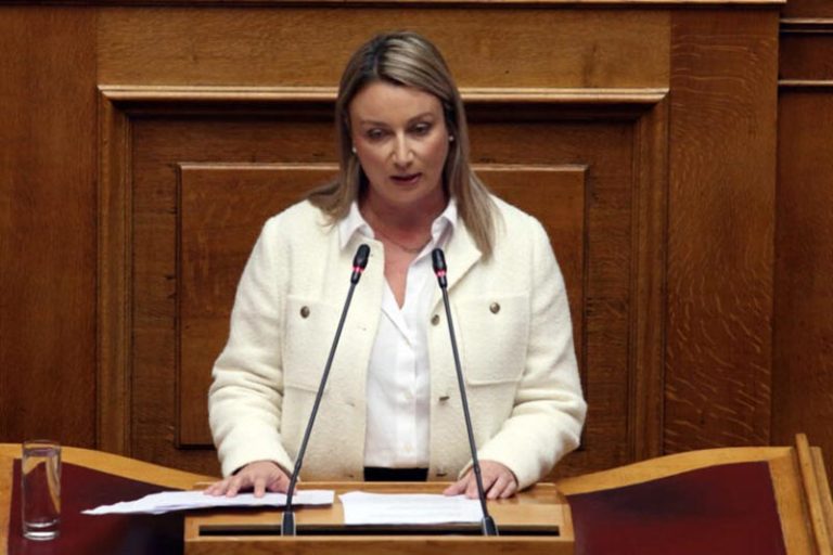Γιατί η συναίνεση πρέπει να κριθεί στη Βουλή που θα αποφασίσει τις αλλαγές