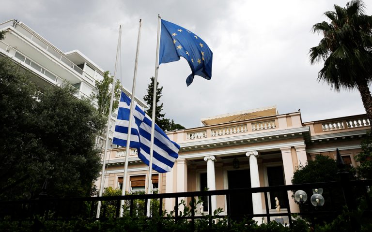 Κυβέρνηση για ΟΠΕΚΕΠΕ: «Θα ζητήσουν στο ΠΑΣΟΚ συγγνώμη από τους 9 βουλευτές;»
